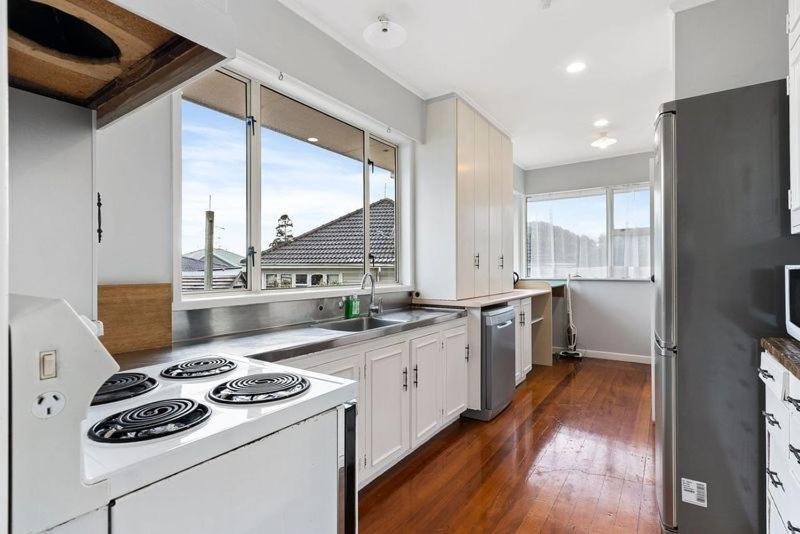 Kiwi Holiday Home With A View Auckland Buitenkant foto